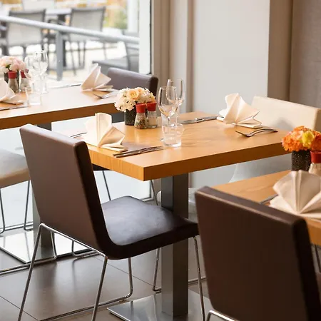 Novotel Brussels Airport Hotell