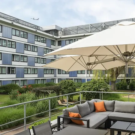 Novotel Brussels Airport Hotell