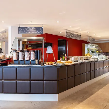 Novotel Brussels Airport Hotel